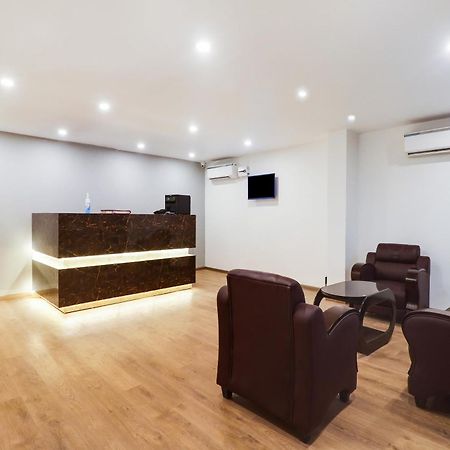 Townhouse Townhouse Clark Inn Patna  Exteriör bild