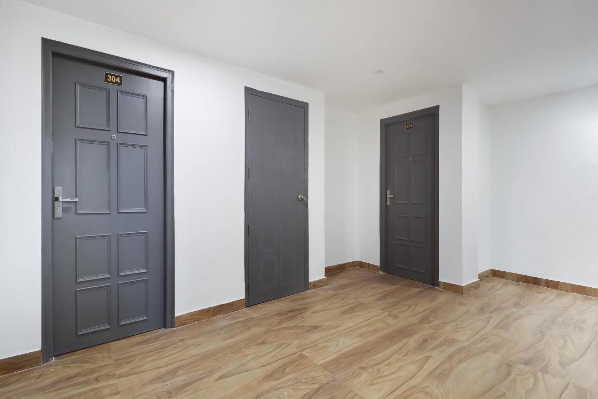 Townhouse Townhouse Clark Inn Patna  Exteriör bild