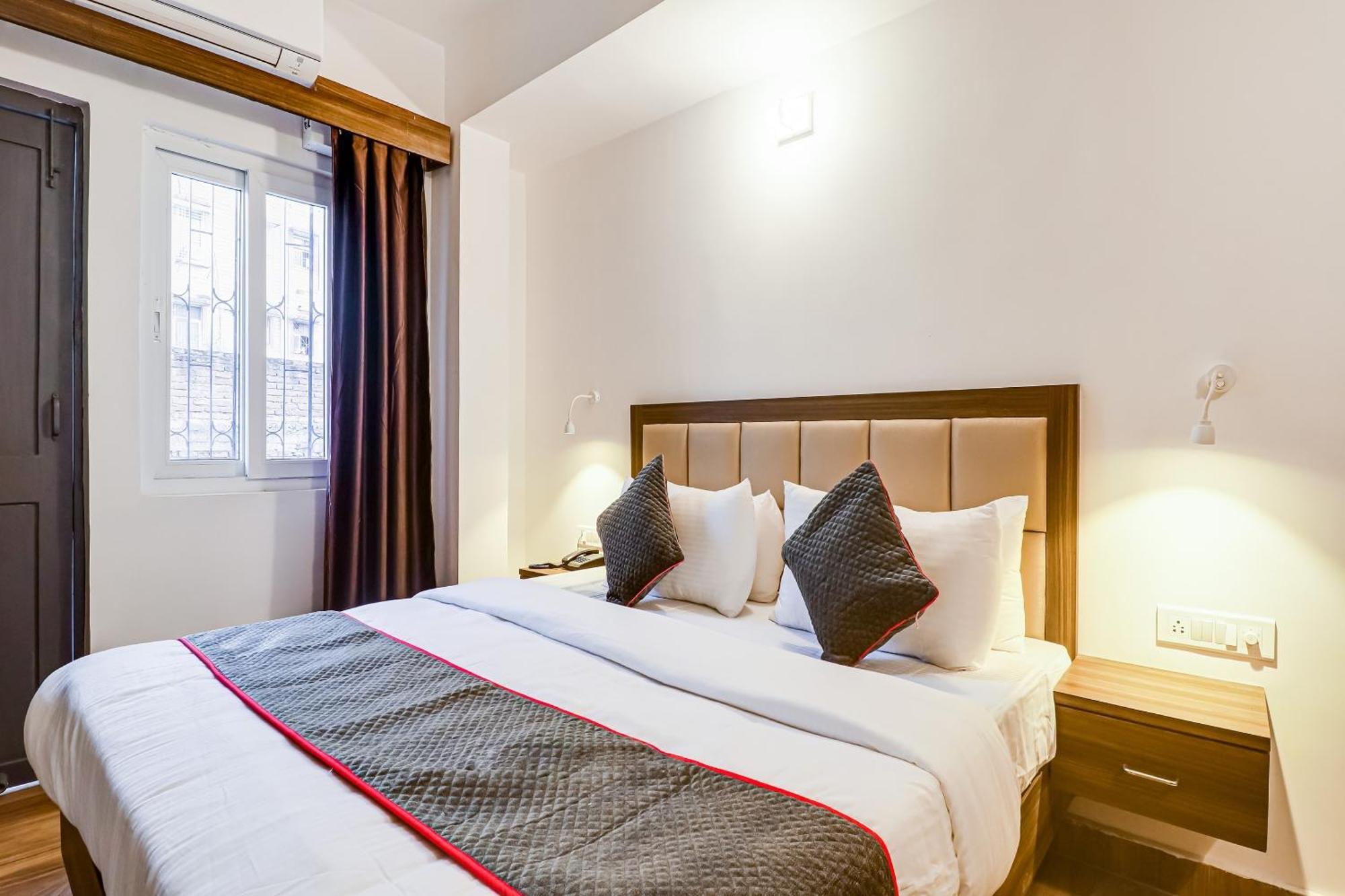 Townhouse Townhouse Clark Inn Patna  Exteriör bild